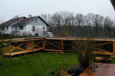 Brennholz-Lagerplatz