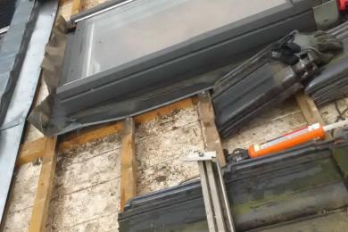 Abdichtung eines Dachfensters nach Wassereintritt