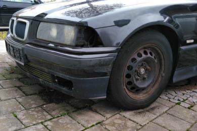 Transport eines nicht fahrbereiten PKW