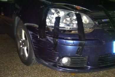 Transport eines beschädigten PKW zur Werkstatt