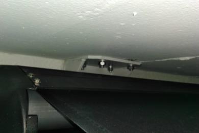 Schwierige Montage einer Vollkasettenmarkise