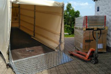 Abholung einer Palette PV-Module beim Kunden