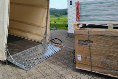 Abholung einer Palette PV-Module beim Kunden