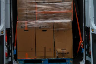Transport von PV-Wechselrichtern in das Servicezentrum