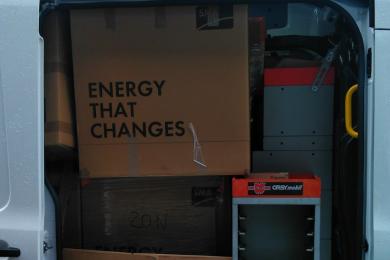 Transport von PV-Wechselrichtern in das Servicezentrum